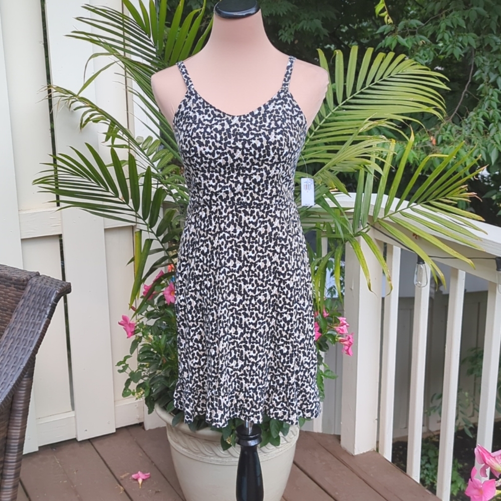 Old Navy Leopard Print Dress NWT